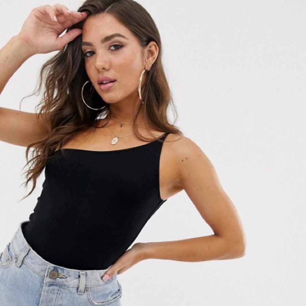 !!MOVING SALE!! ASOS One shoulder bodysuit